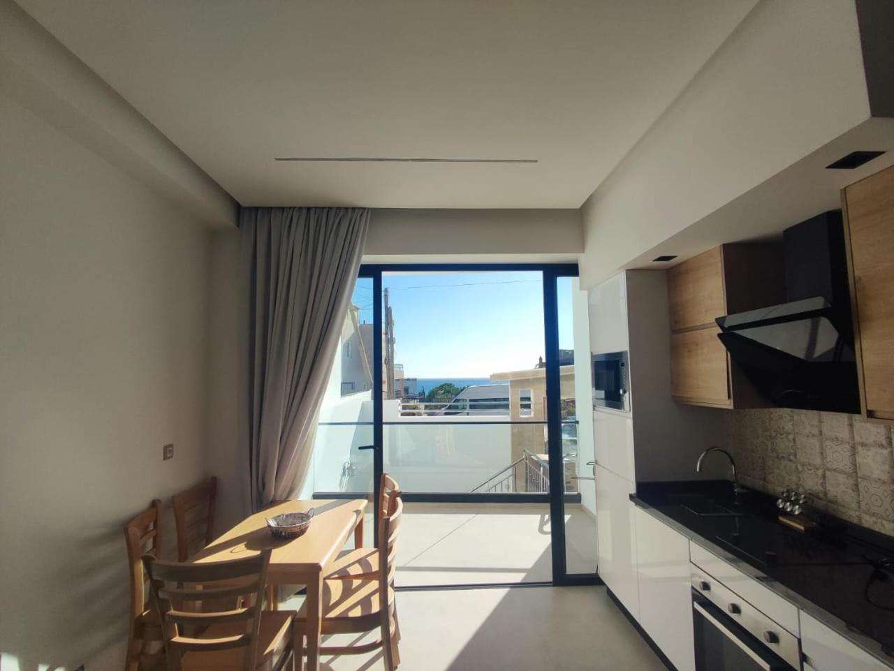Casa Del Mar Apartment